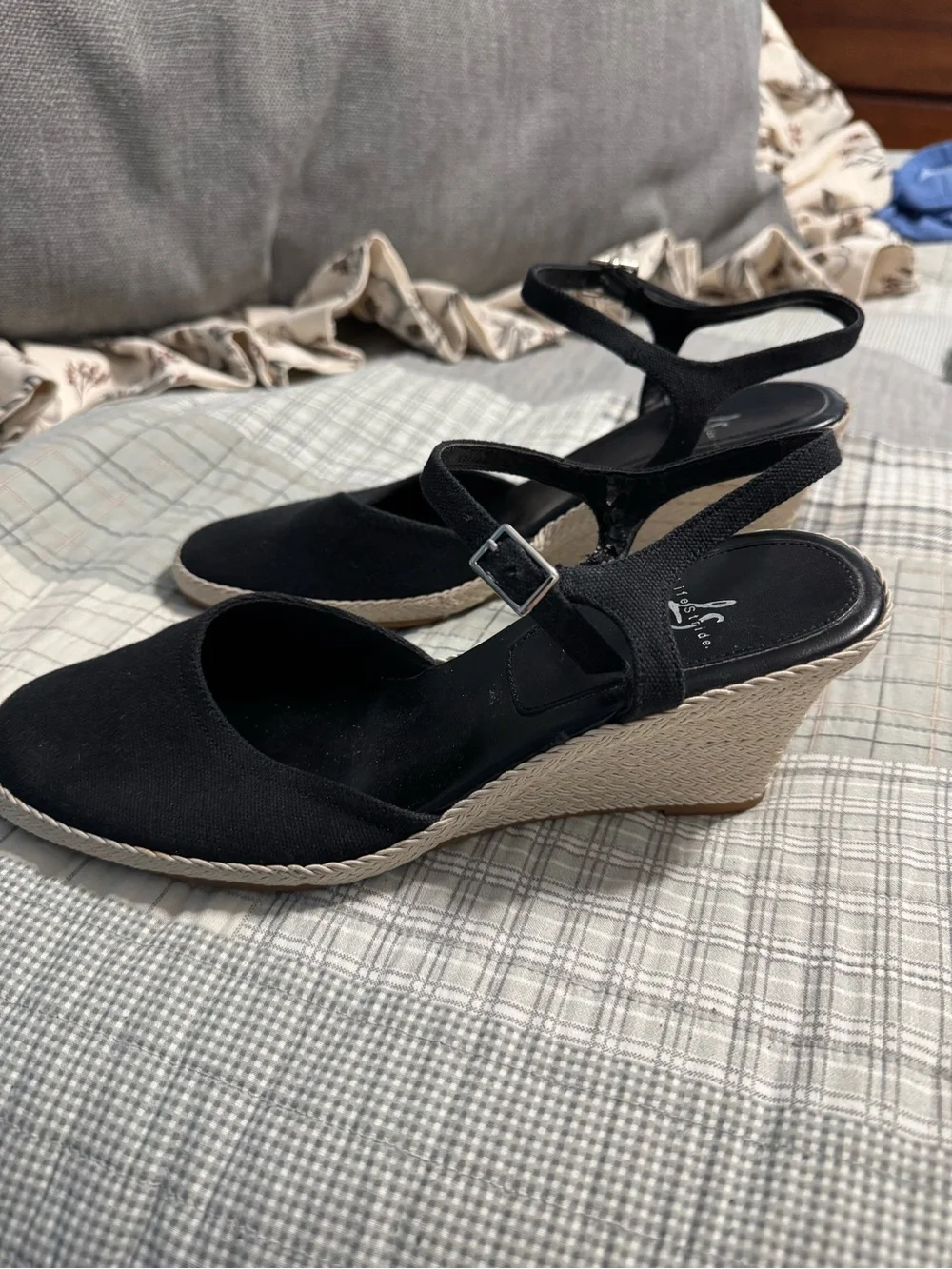 LifeStride Black Canvas Espadrille Ankle Strap Wedge Sandals   Size 8.5